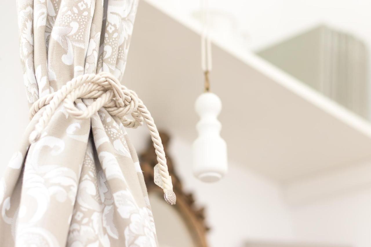 And So Bed & Breakfast Lecce Ngoại thất bức ảnh