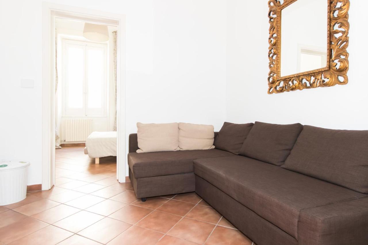 And So Bed & Breakfast Lecce Ngoại thất bức ảnh