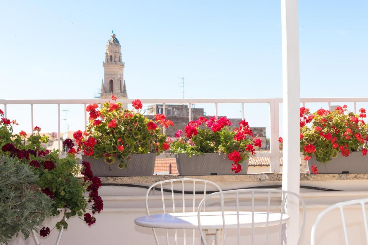 And So Bed & Breakfast Lecce Ngoại thất bức ảnh