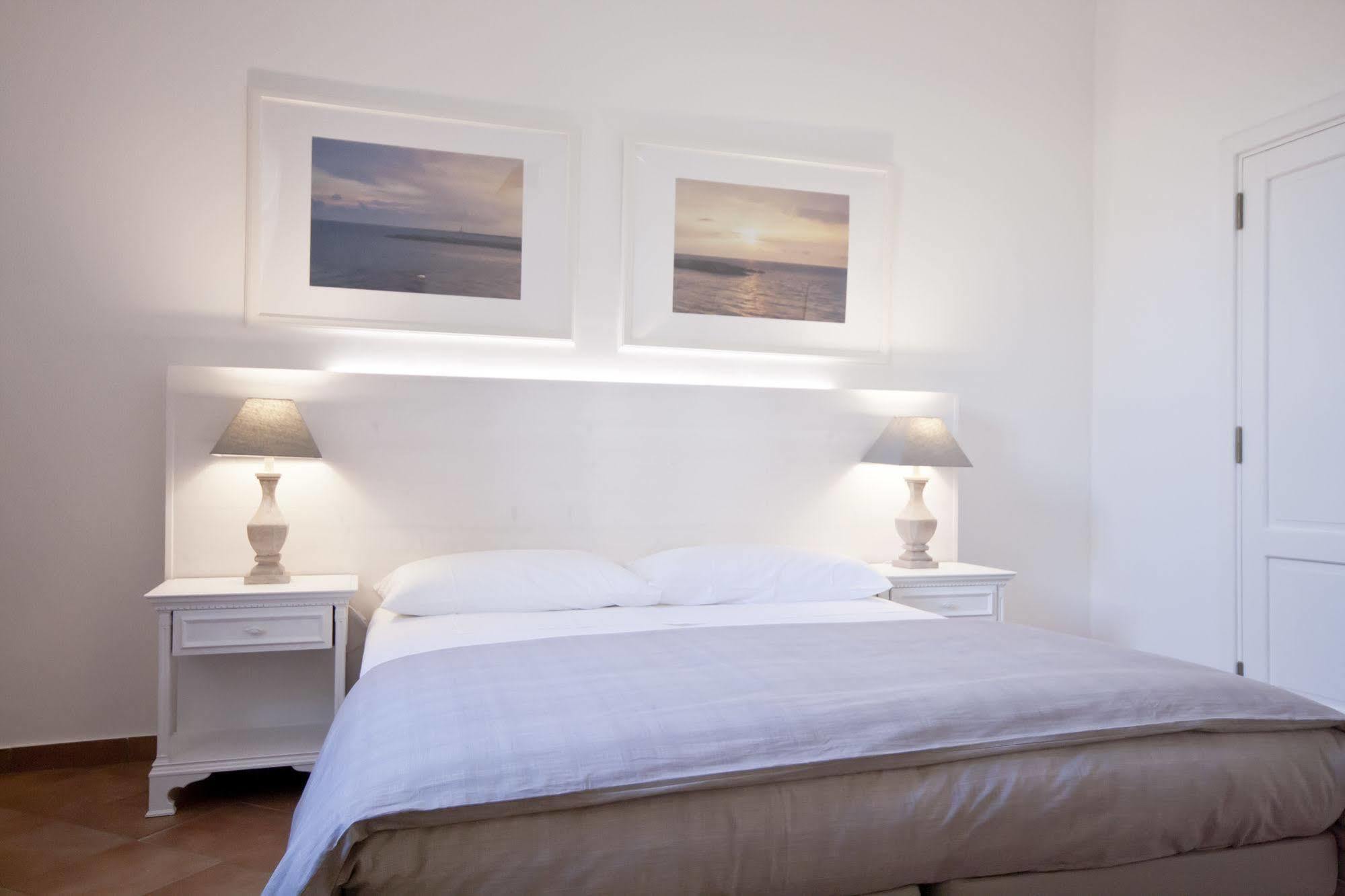 And So Bed & Breakfast Lecce Ngoại thất bức ảnh