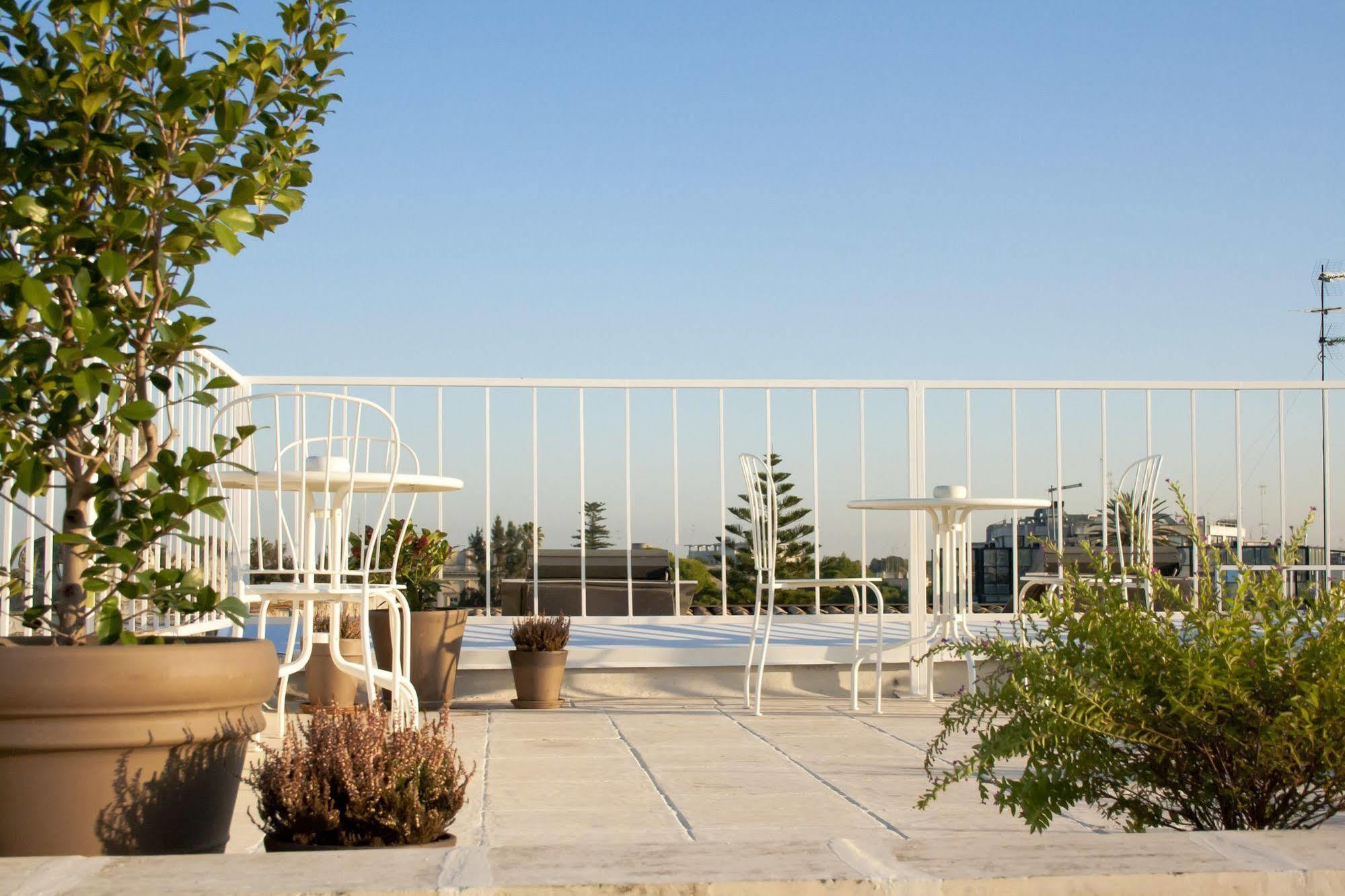 And So Bed & Breakfast Lecce Ngoại thất bức ảnh